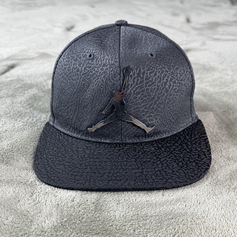 Jordan Hat Cap Snap Back Youth One Size Black Elephant Print Jumpman Bump Cap